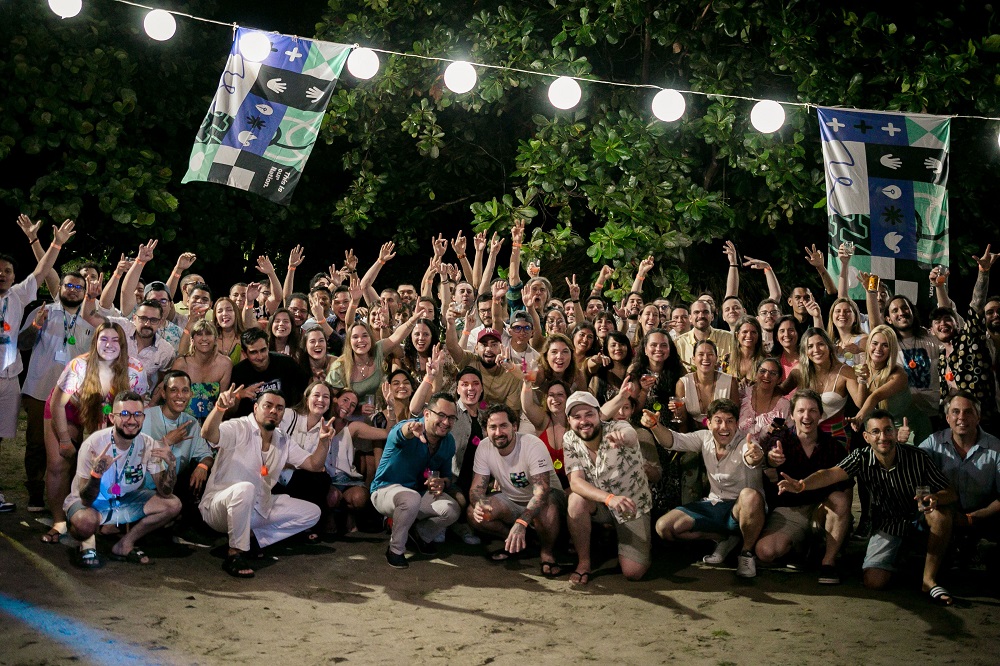 Uruit cumplió 15 años y lo celebró con todo el equipo en Santa Marta, Colombia